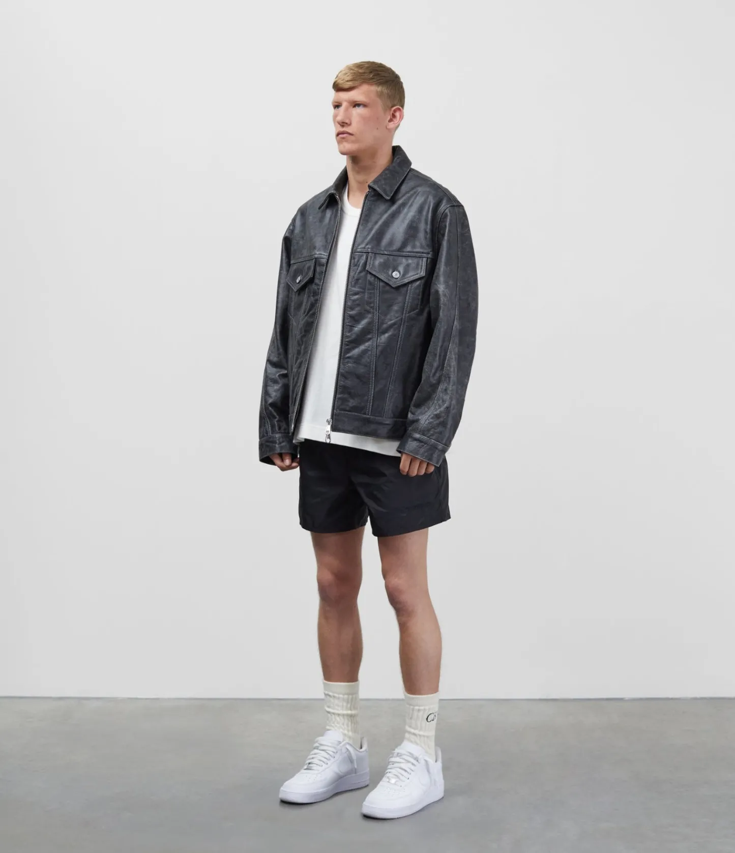Cole Buxton CB CRACKED LEATHER TRUCKER| Outerwear|Leather
