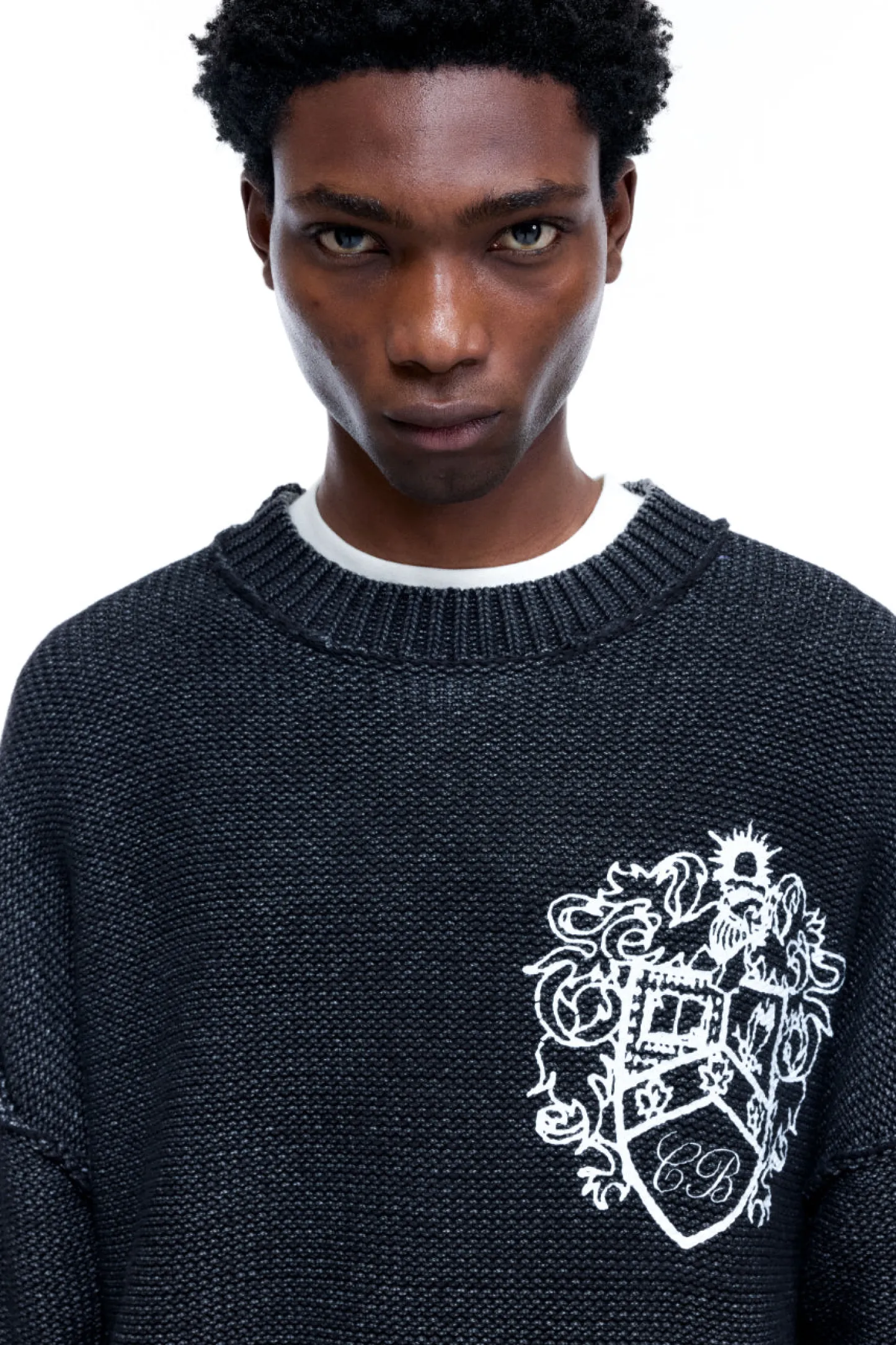 Cole Buxton COLLEGIATE CREST KNIT SWEATER| Knitwear